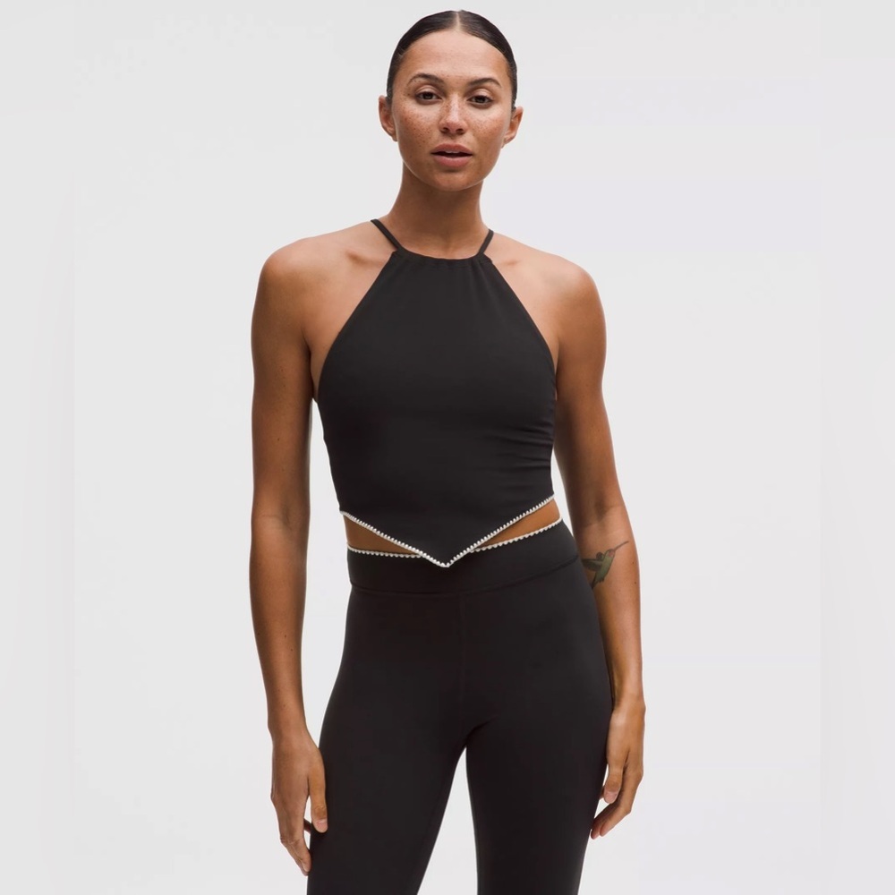 🆕🖤 Lululemon Stitch Trim Halter Tank SOTM - Black